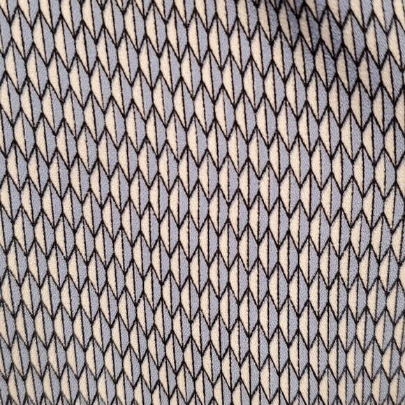 Fleur Bleue geometric tunic top with tie waist - Picture 3 of 8